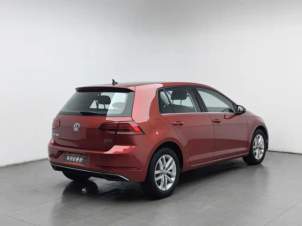 Volkswagen Golf — миниатюра 2