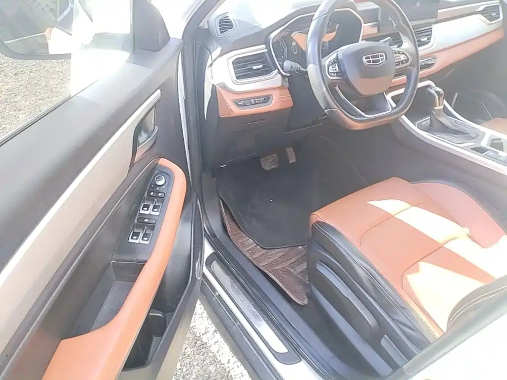 Geely Vision X6 — миниатюра 16