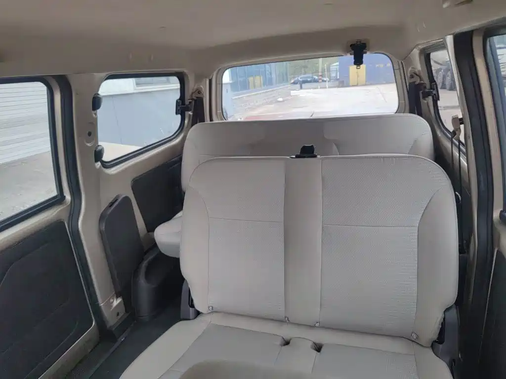 Wuling Hongguang V — миниатюра 13