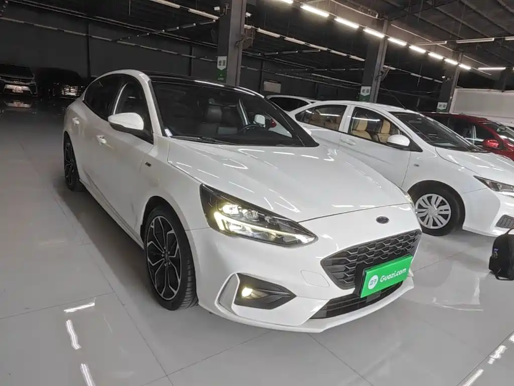 Ford Focus — миниатюра 4