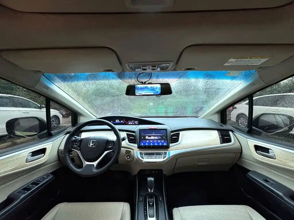 Honda Jade — миниатюра 8