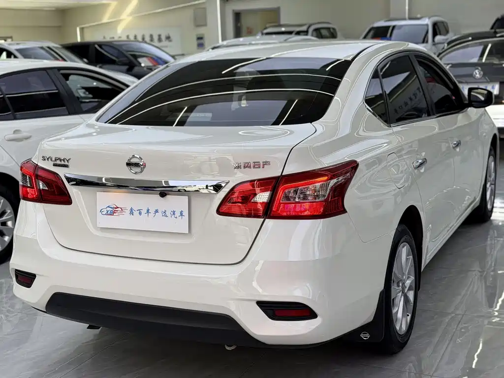 Nissan Sylphy — миниатюра 8