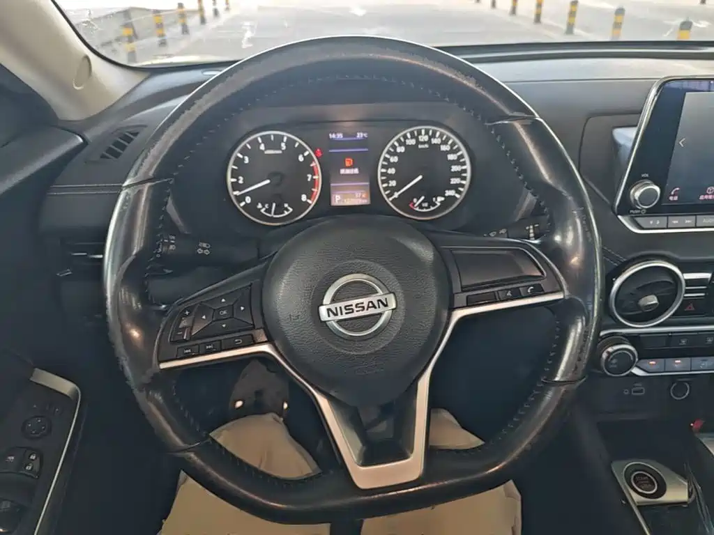 Nissan Sylphy — миниатюра 11