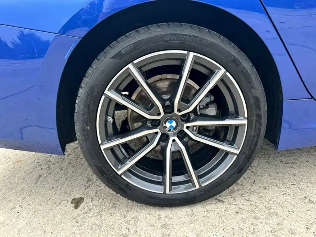 BMW 3 Series — миниатюра 20