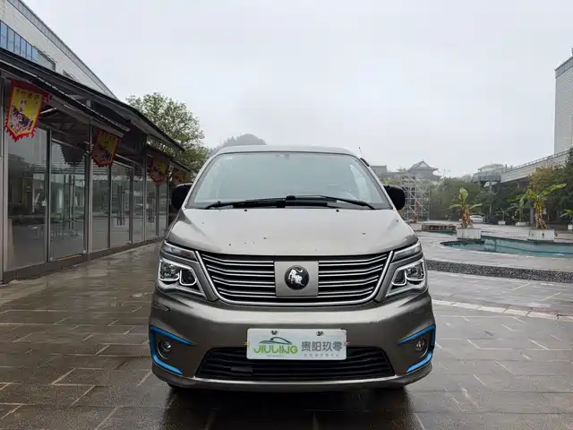 Dongfeng Forthing Lingzhi EV