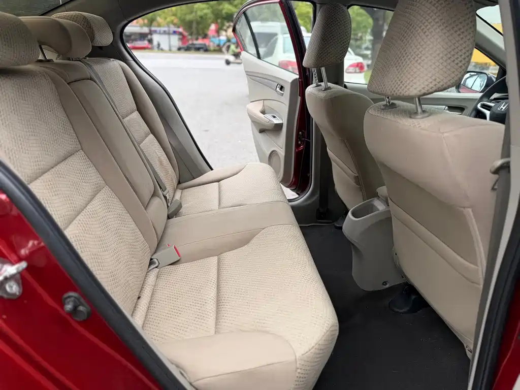 Honda City Classic — миниатюра 8
