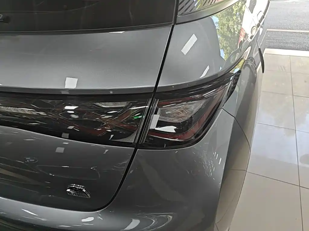 BYD Dolphin — миниатюра 8