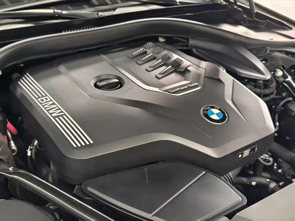 BMW 7 Series — миниатюра 20