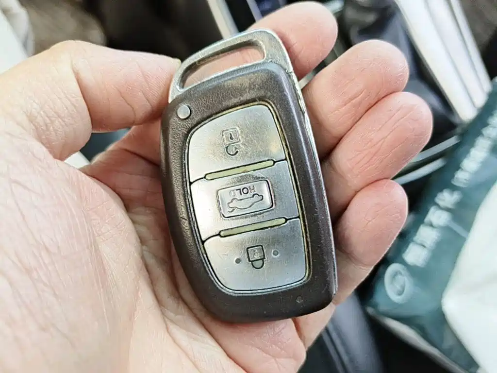 Hyundai Elantra Langdong — миниатюра 9