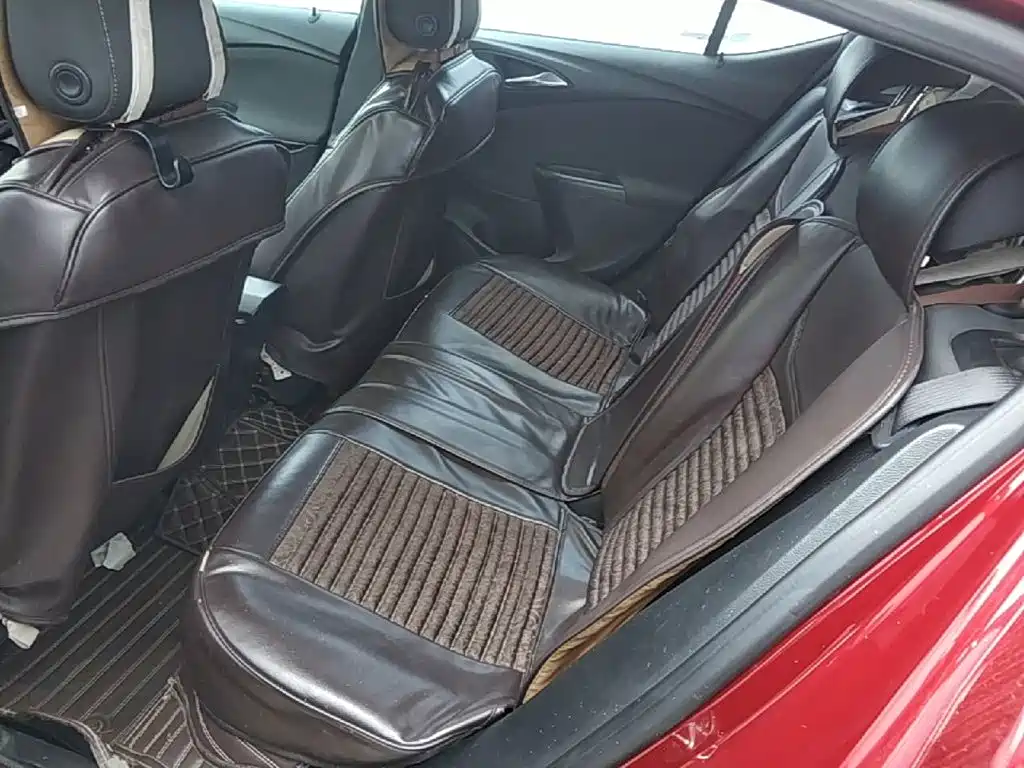 Buick Verano — миниатюра 17