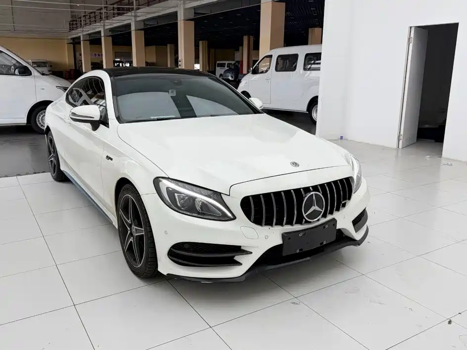 Mercedes-Benz C-Class (Import) — миниатюра 3