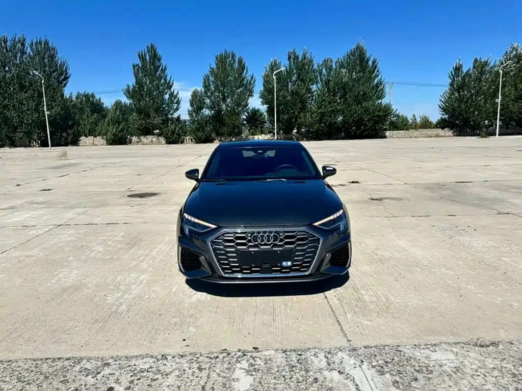 奥迪A3 2023款 改款 Sportback 35 TFSI 时尚运动型 2023