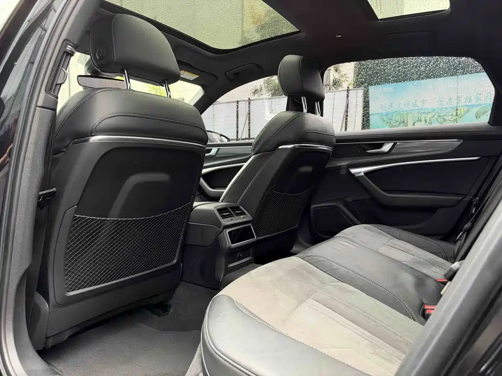 Audi A6L — миниатюра 11