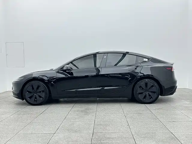 Tesla Model 3 — фотографии объявления, Фото 9