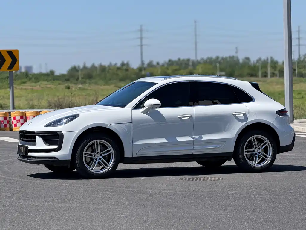Porsche Macan 2022