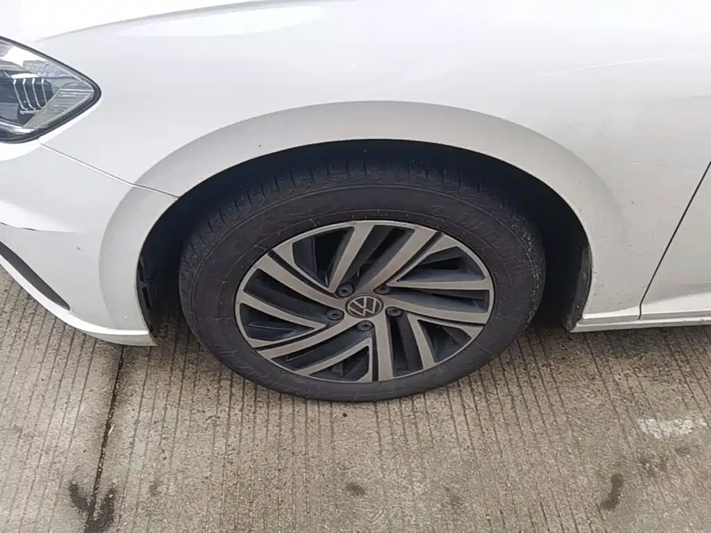 Volkswagen Lavida — миниатюра 23