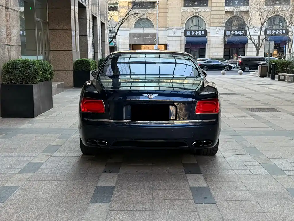 Bentley Flying Spur 2017 4.0T V8 Standard
