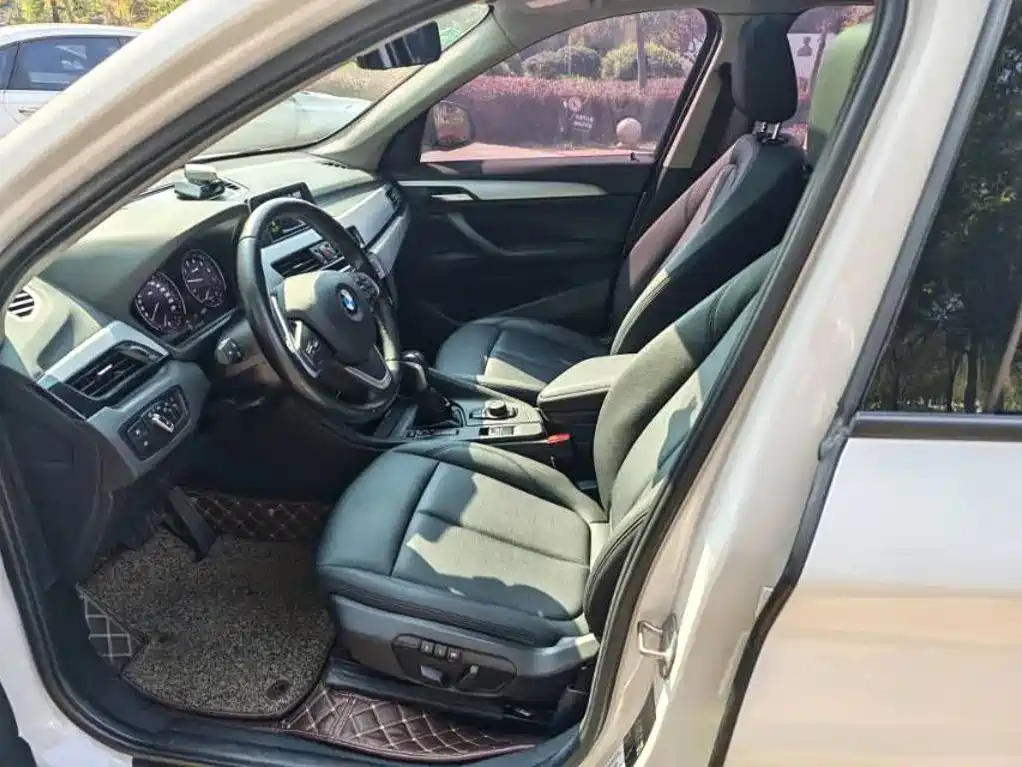 BMW X1 — миниатюра 4