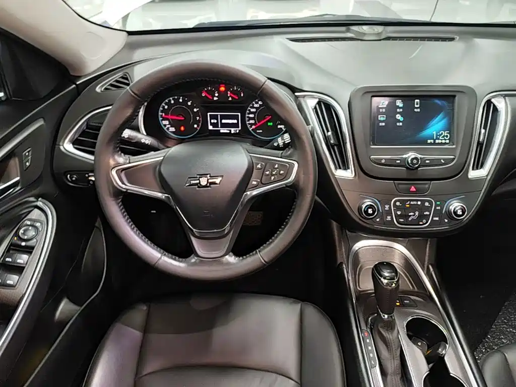 Chevrolet Malibu XL — миниатюра 11
