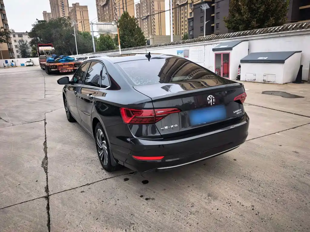 Volkswagen Sagitar — миниатюра 22