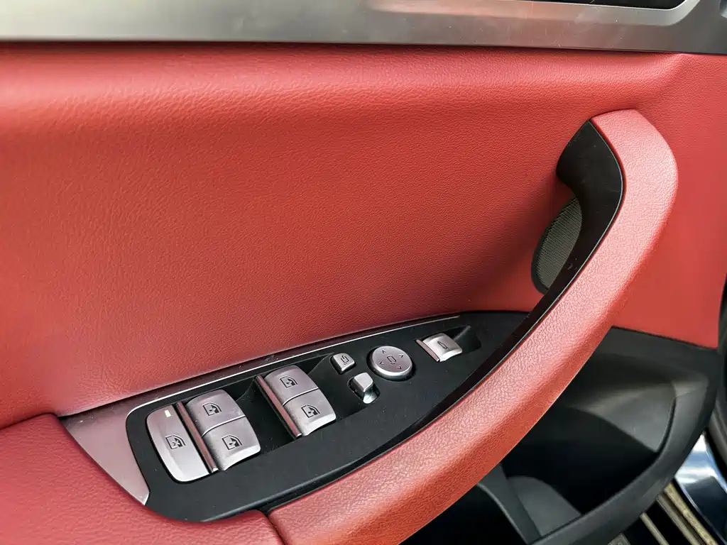 BMW iX3 — миниатюра 18