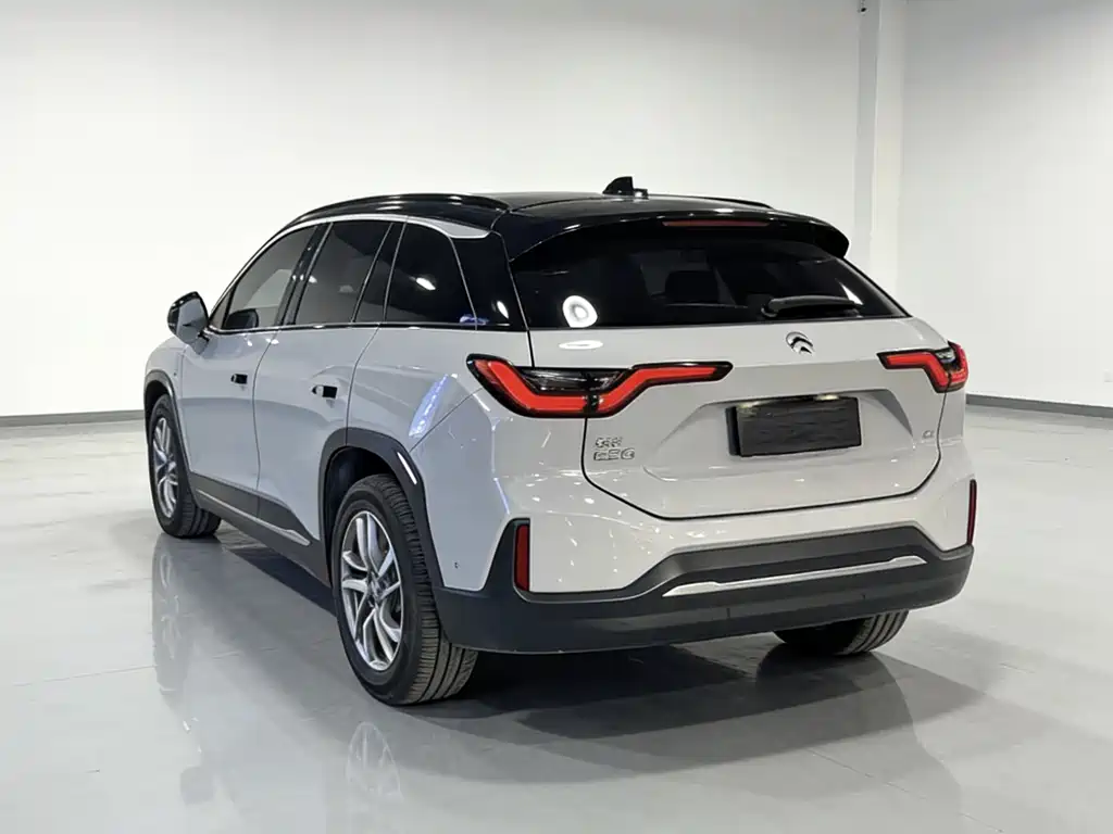 NIO NIO ES6