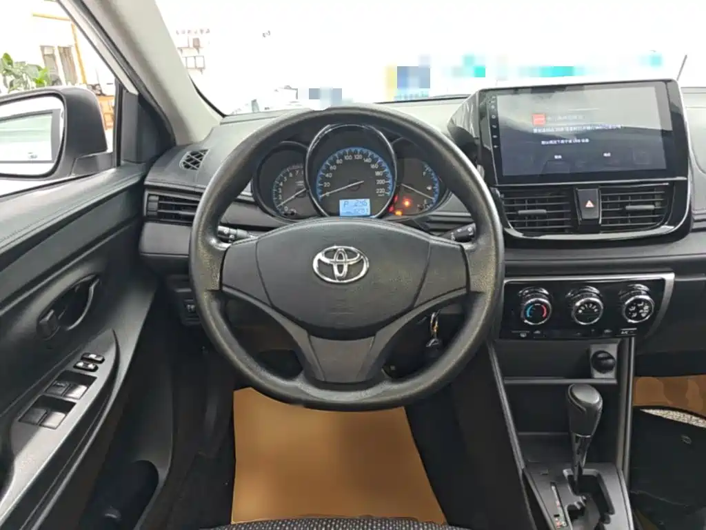 Toyota Vios FS — миниатюра 15