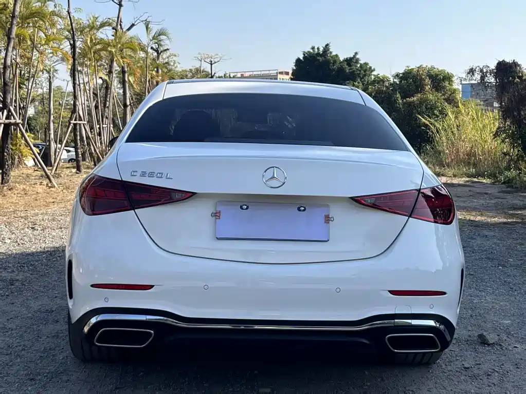 Mercedes-Benz C-Class — миниатюра 6