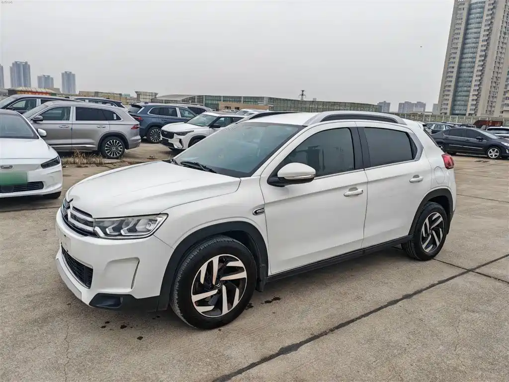 Citroen C3-XR 2015 1.6THP AT