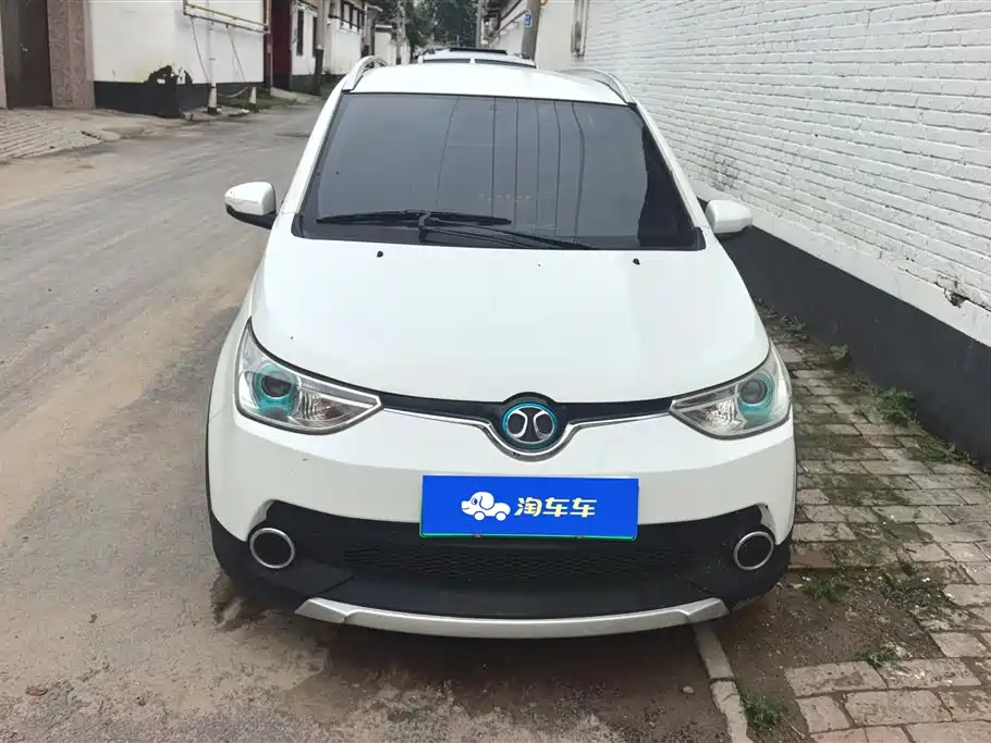 BAIC New Energy EC — миниатюра 2