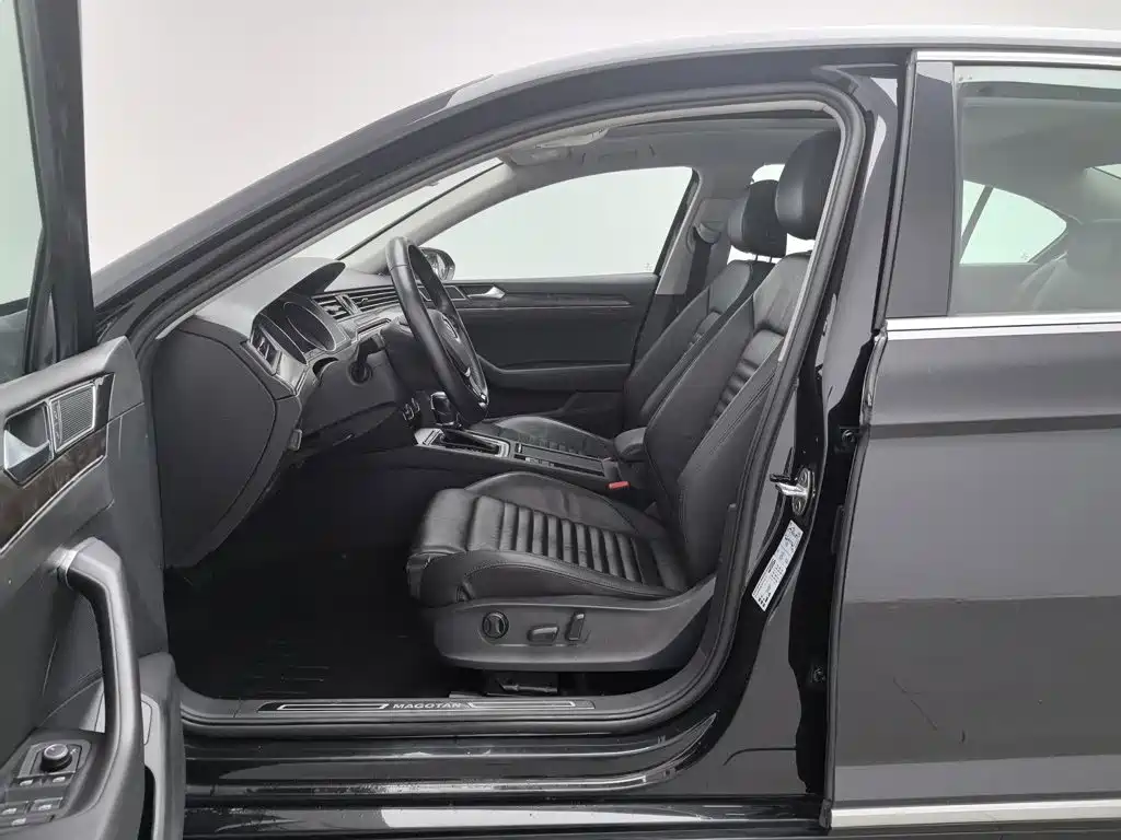 Volkswagen Magotan — миниатюра 10
