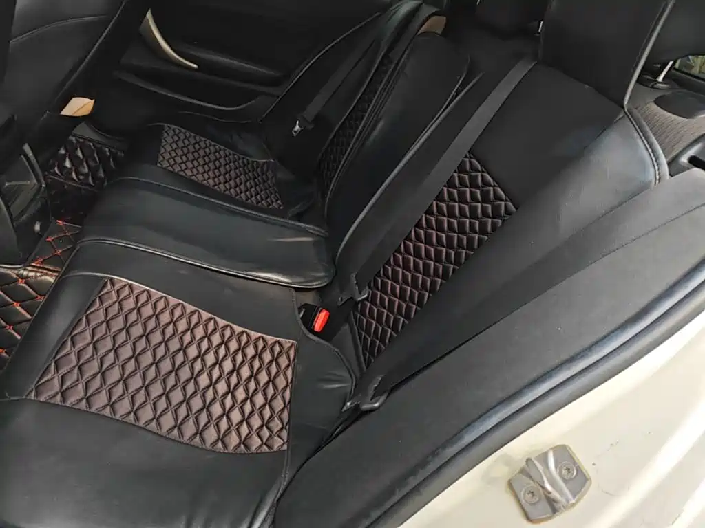 BMW 1 Series (Import) — миниатюра 17