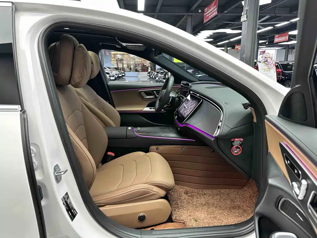 Mercedes-Benz E-Class E 2024 E 300 L Fashion Sport