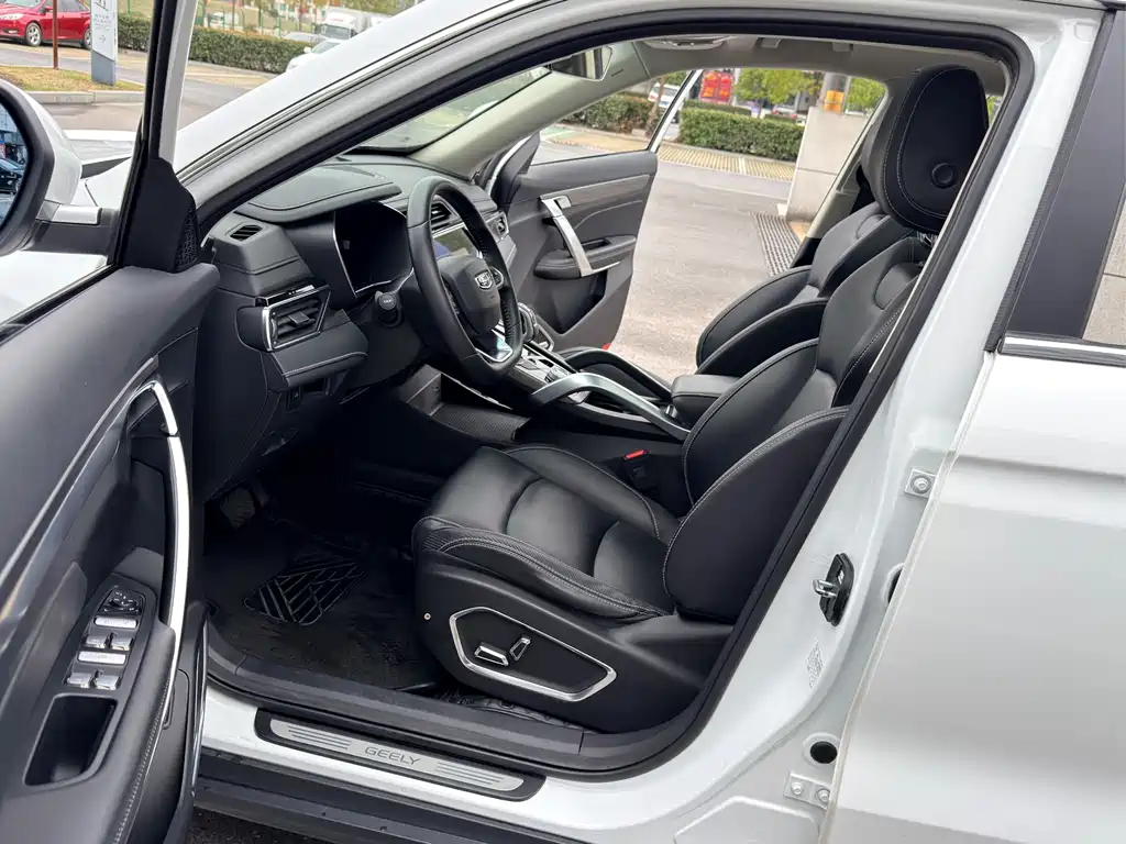 GEELY AUTOMOBILE BOYUE