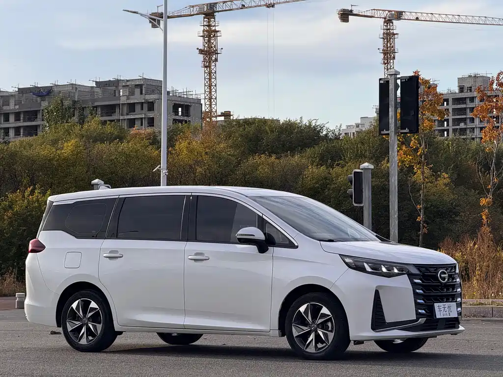 GAC Motor Trumpchi M6 — миниатюра 3