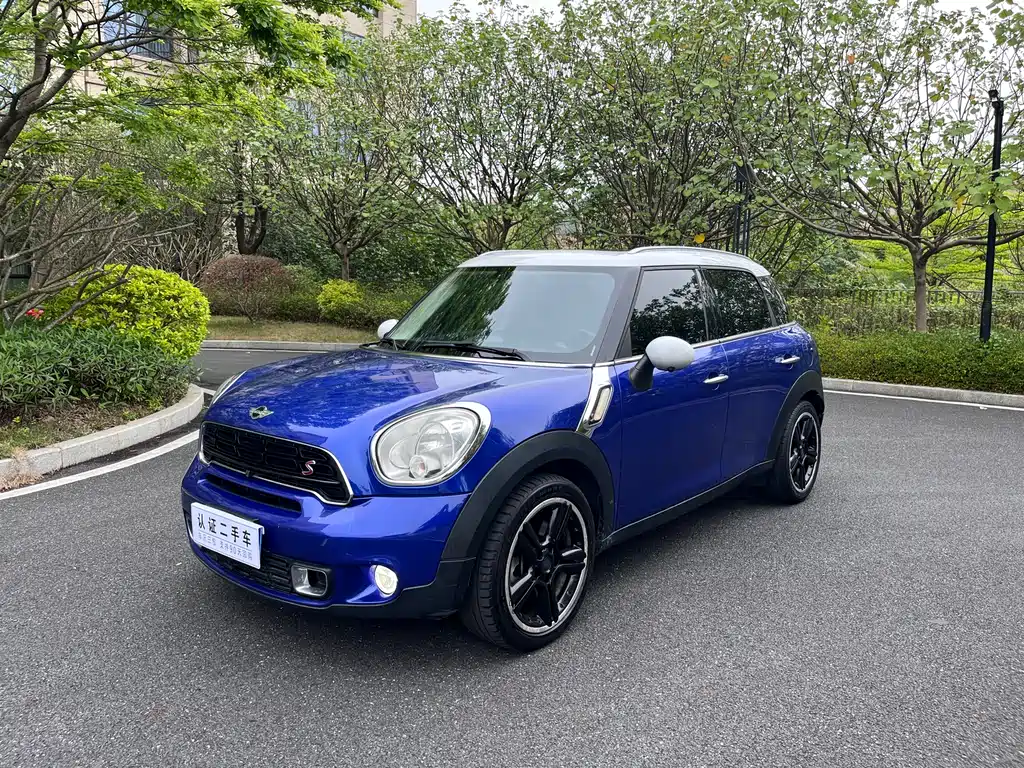Mini Mini Countryman 2015