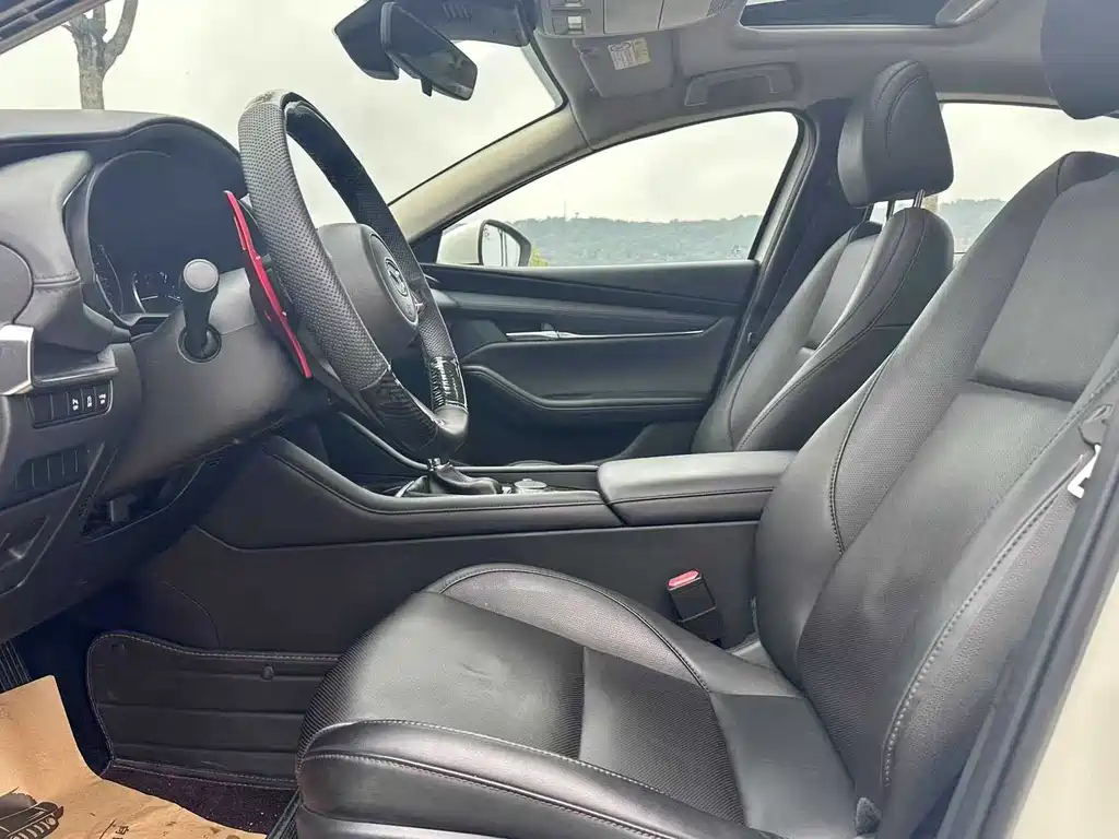 Mazda 3 Axela — миниатюра 6
