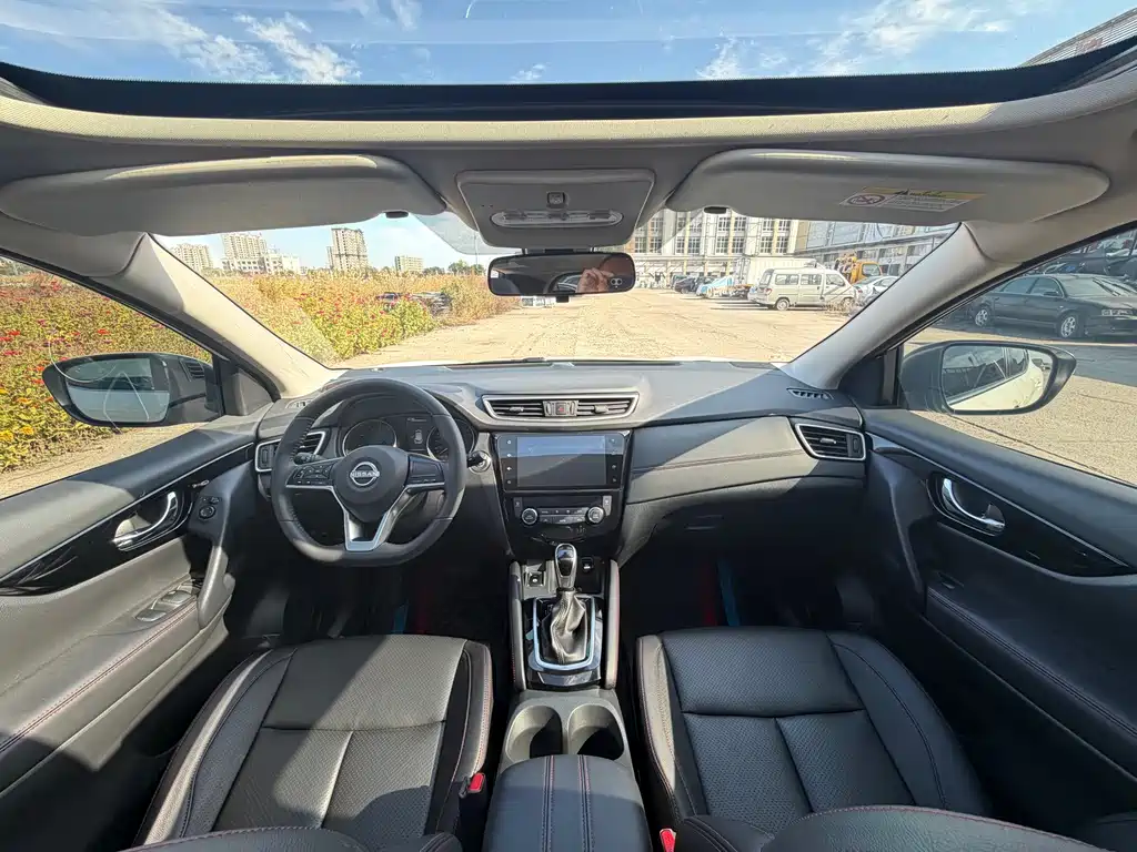 Nissan Qashqai — миниатюра 4