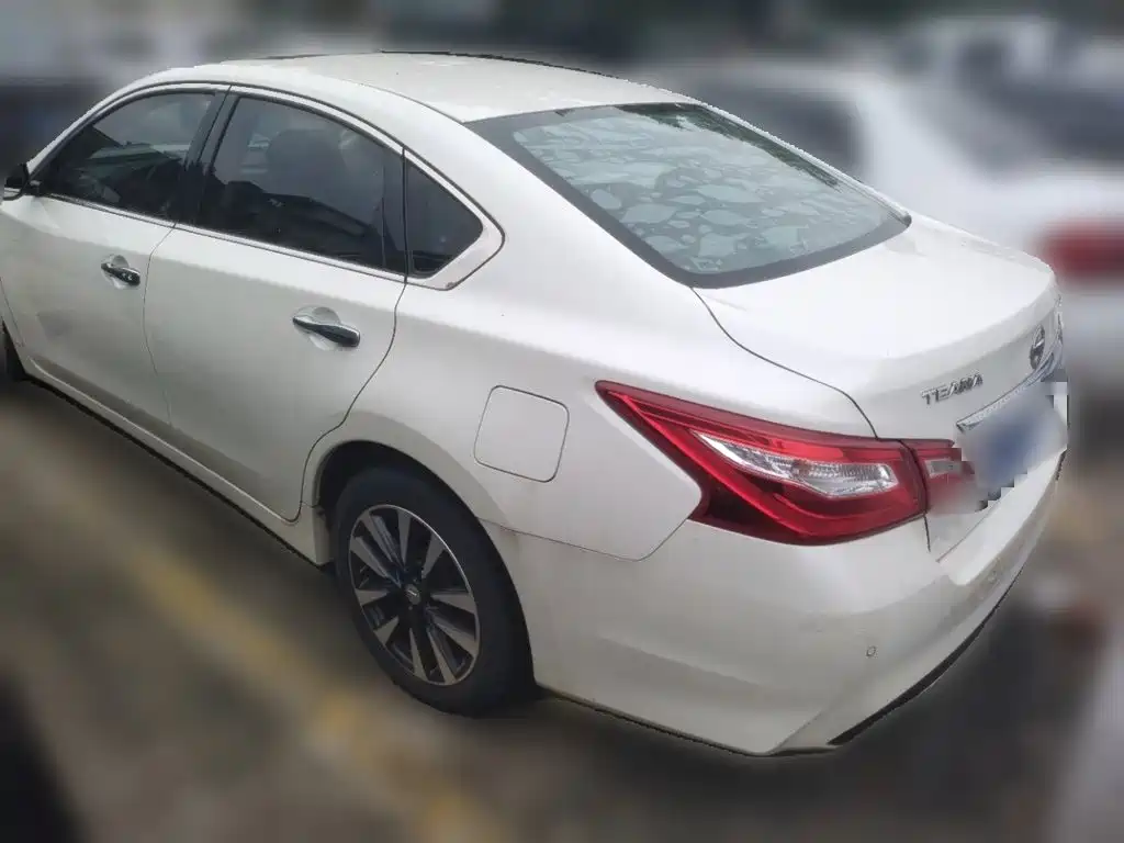 Nissan Teana — миниатюра 25