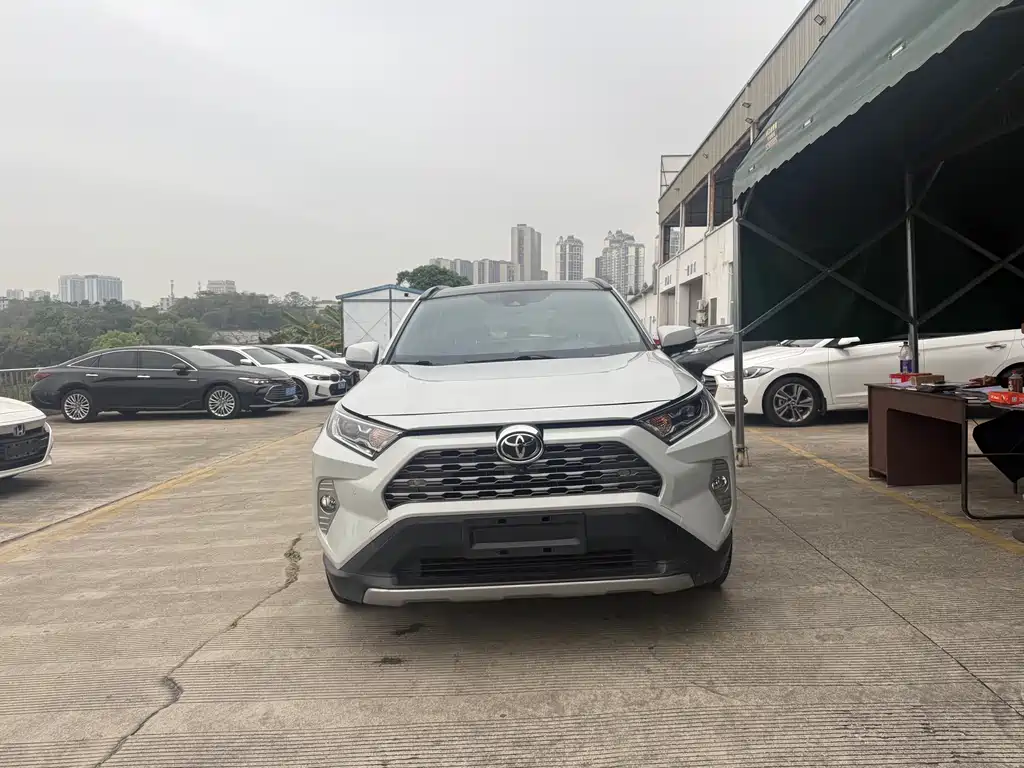 TOYOTA RAV4 RONGFANG