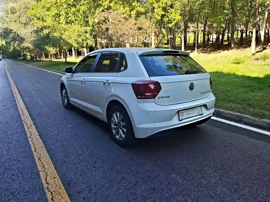 Volkswagen Polo — миниатюра 6