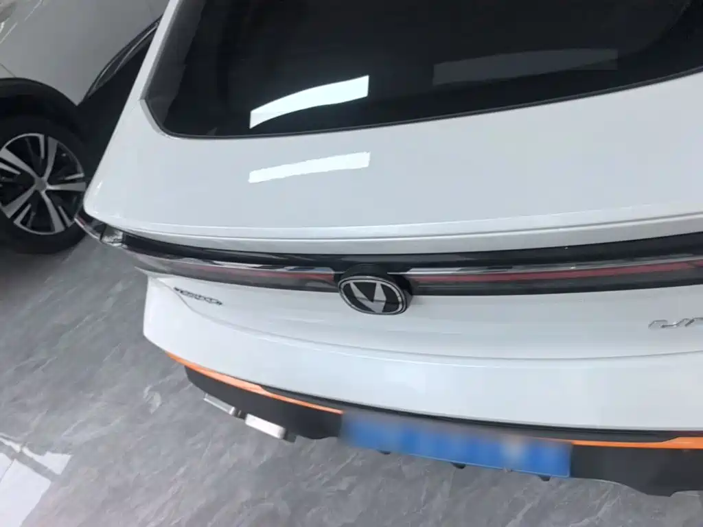 Changan UNI-V — миниатюра 6