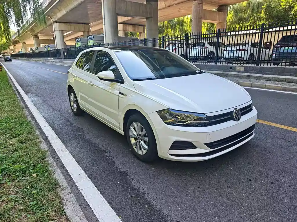 Volkswagen Polo — миниатюра 3