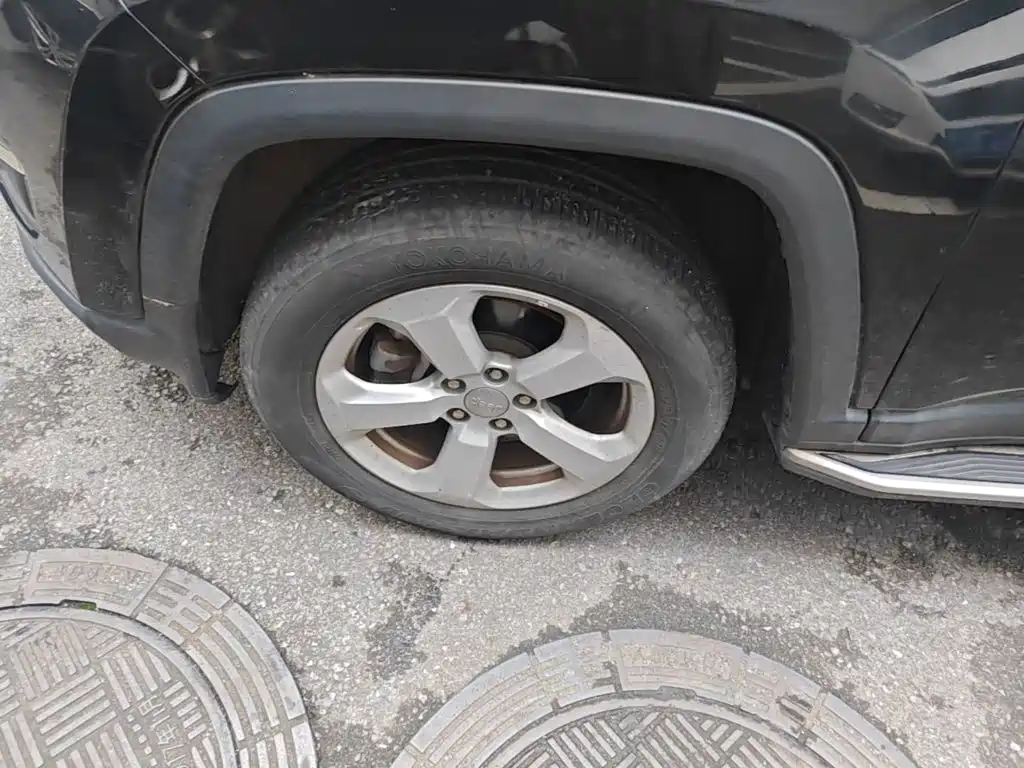 Jeep Compass — миниатюра 23