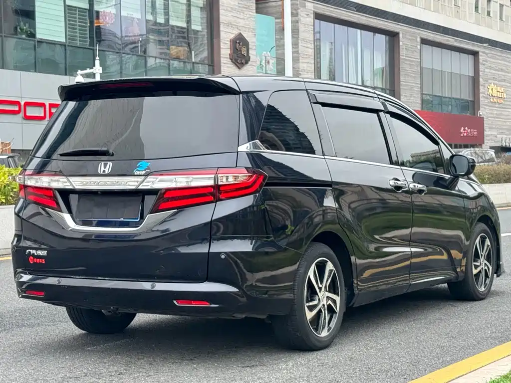 Honda Odyssey — миниатюра 4
