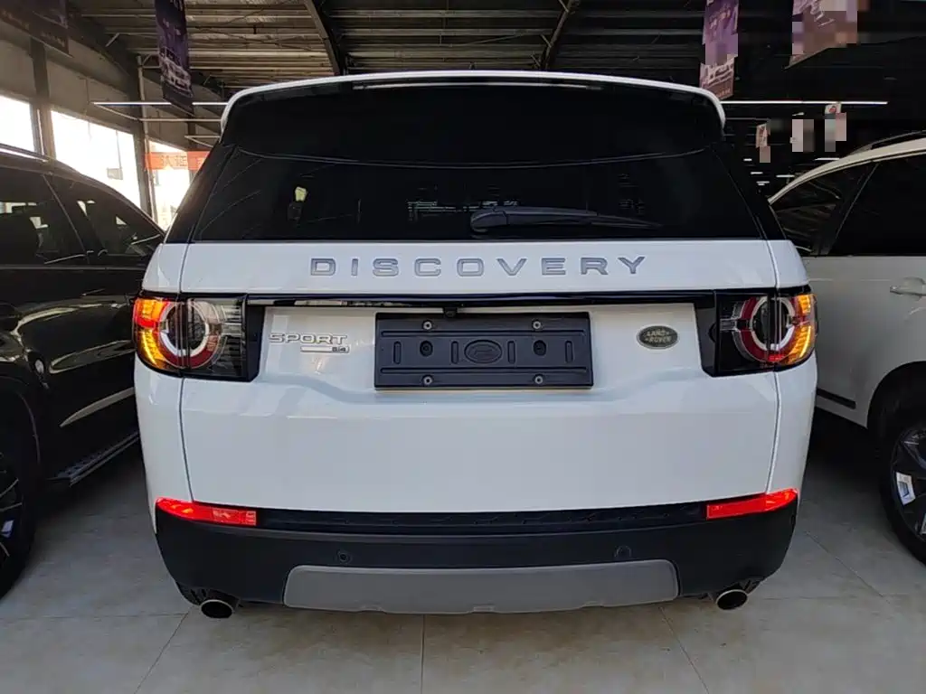 Land Rover Discovery Sport — миниатюра 6