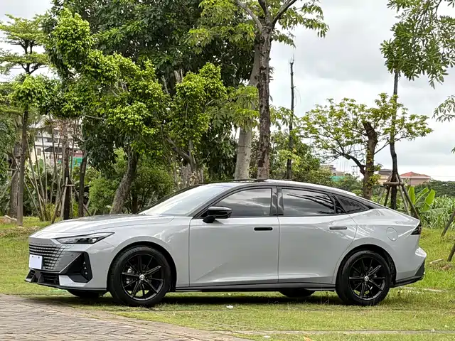 2022 Changan UNI-V