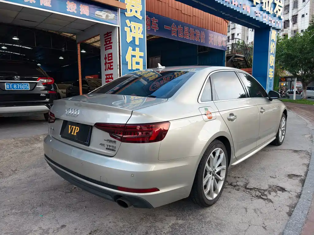 Audi A4L — миниатюра 5