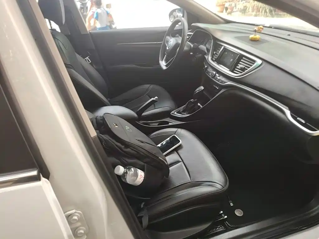 Buick Excelle — миниатюра 25