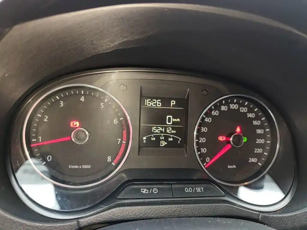 Volkswagen Polo — миниатюра 12